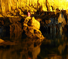 iran, hamedan, ali sadr water cave